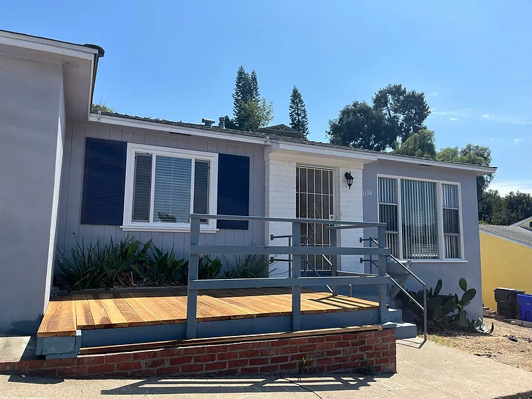 4154 Vista Grande Dr — Photo 1