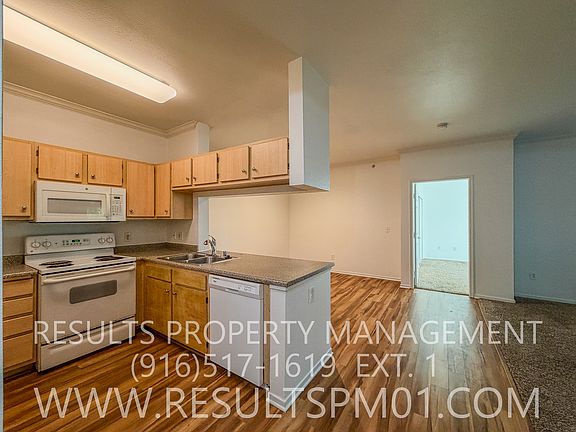 4th image of 701 Gibson Dr APT 1516