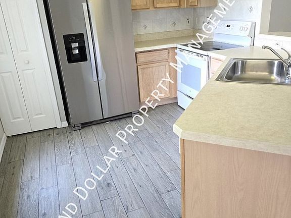 3rd image of 1440 Tune Ave