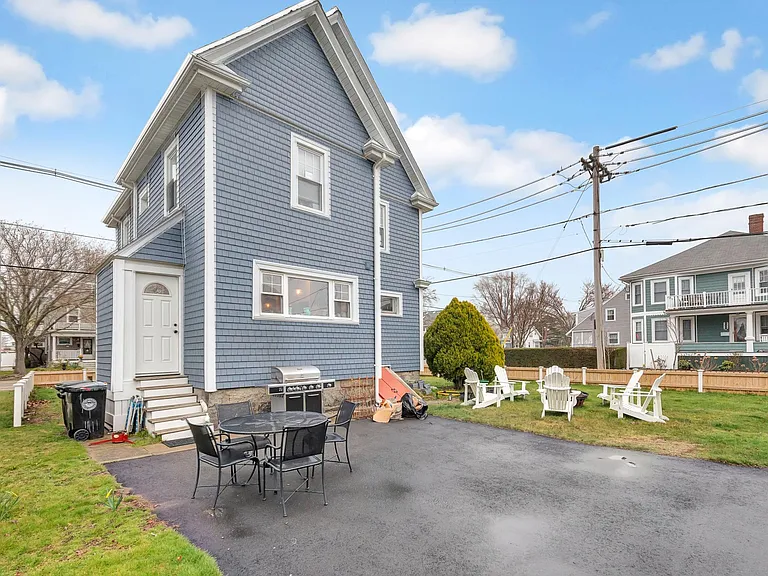 315 Billings Rd — Photo 6