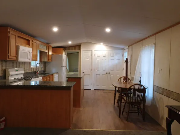 113 Washington St #17, Auburn, MA 01501