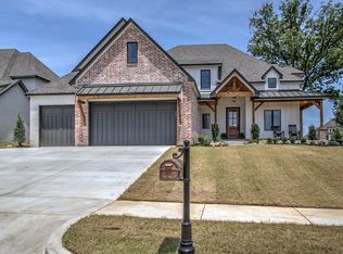 707 W 110th Pl S, Jenks, OK 74037