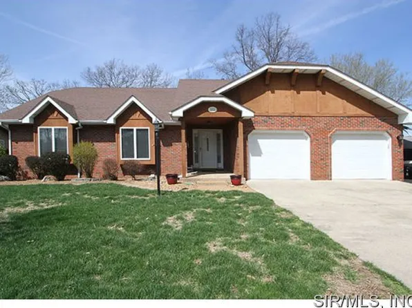 2002 Dubloon Ct, Edwardsville, IL 62025