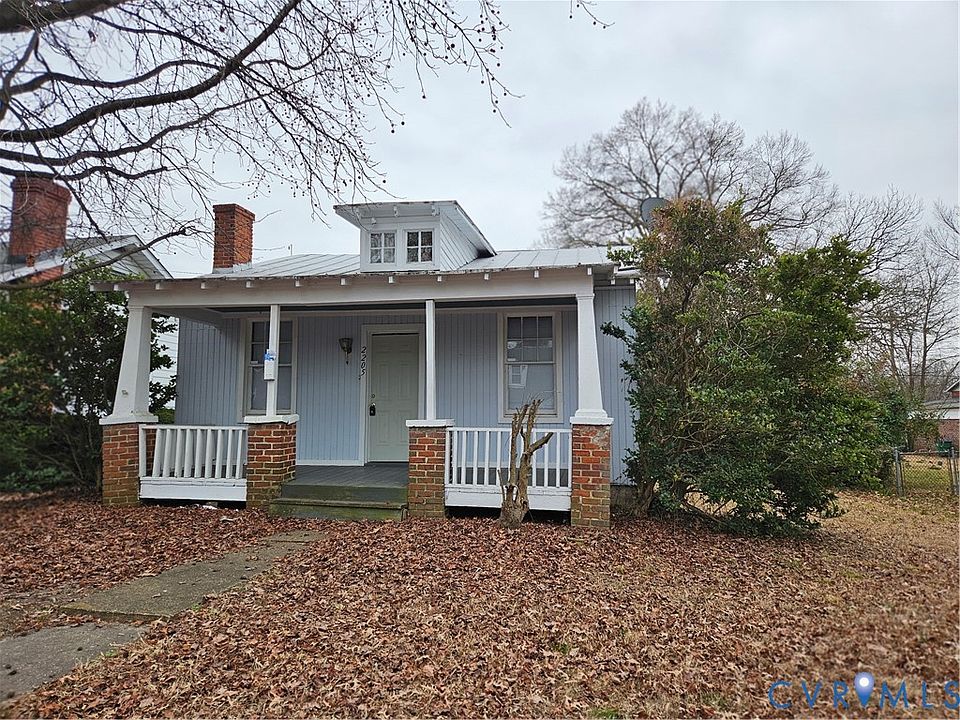 1st image of 2205 National St