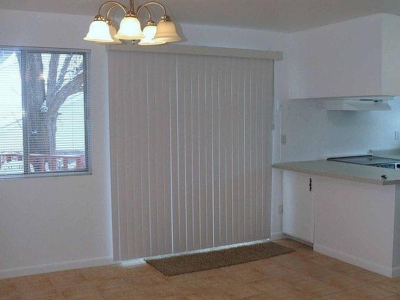 4th image of 10080 N Willow Ct
