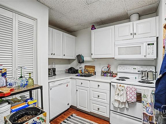 5th image of 345-347 Drayton Street