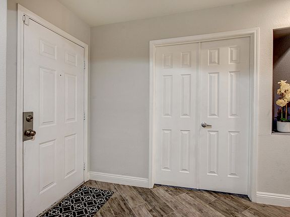 5th image of 6417 Blue Blossom Ave