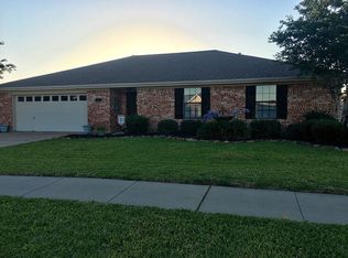 3170 Mariannwood Dr, Port Neches, TX 77651