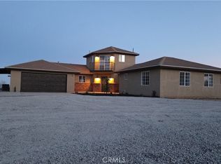 8325 Johnson Rd, Phelan, CA 92371