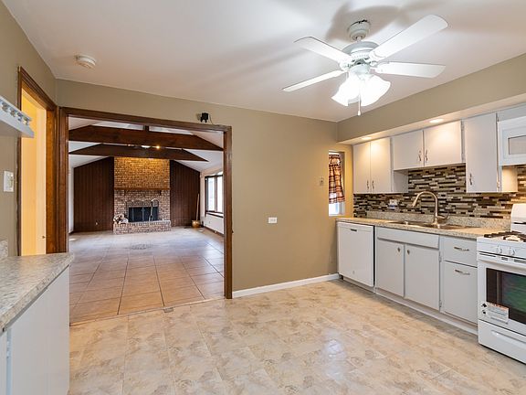 4th image of 4620 184th St