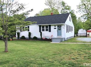 506 N 1st St, Mebane, NC 27302