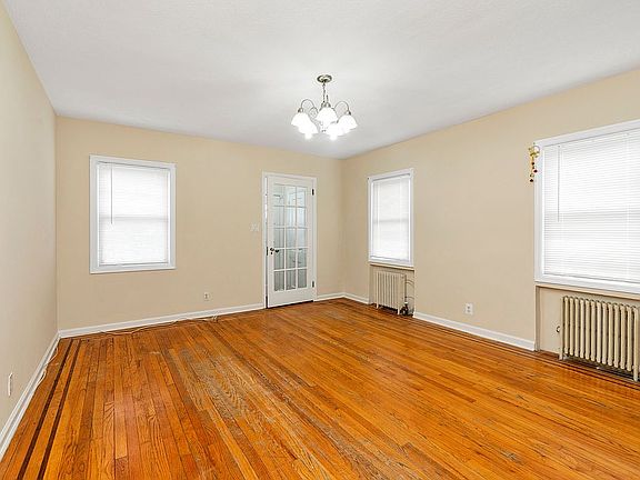 4th image of 1001 Hillside Ave