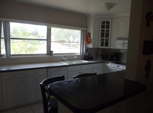 1595 Arizona Ave NE, Saint Petersburg, FL 33703