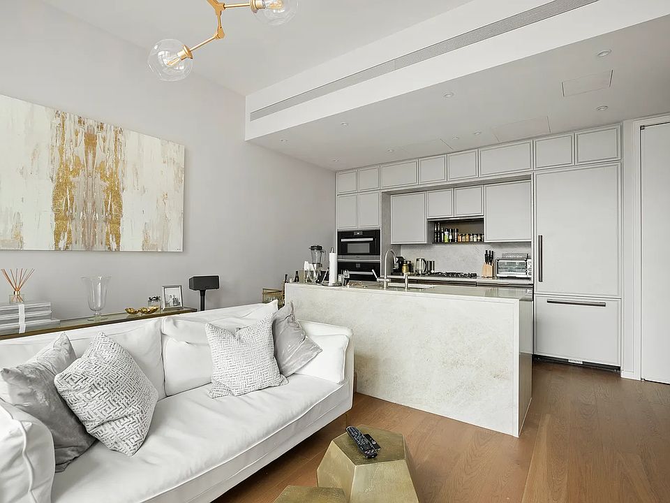 1st image of 5 Beekman St #18C