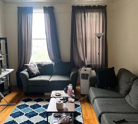 2nd image of 110 Sussex St APT 4R