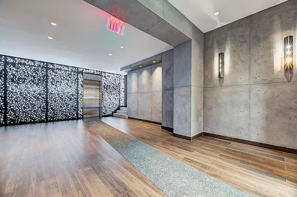 Rented by REAL New York | media 9