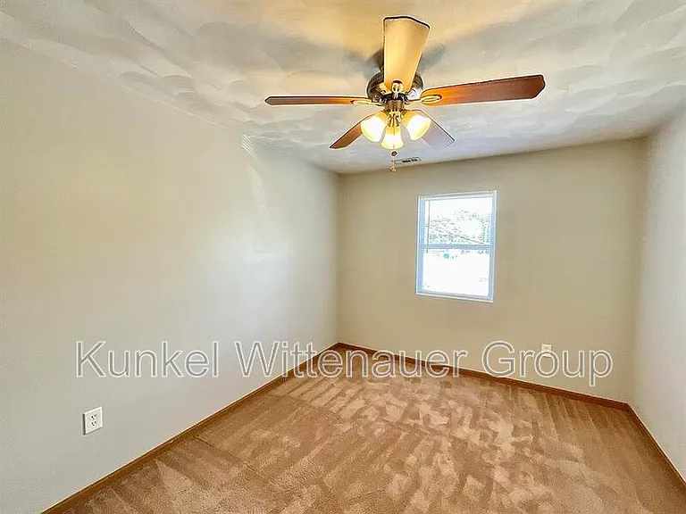 1808-4 Jamestown Rd — Photo 6