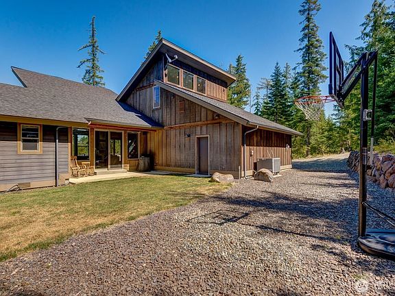 5th image of 240 Snow Ridge Drive