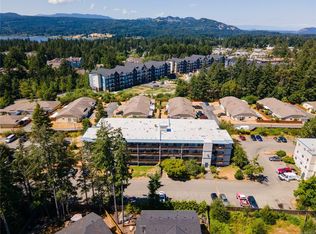 4724 Uplands Dr #202, Nanaimo, BC V9T4S8