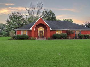 15440 Clodessa Dr, Athens, AL 35611