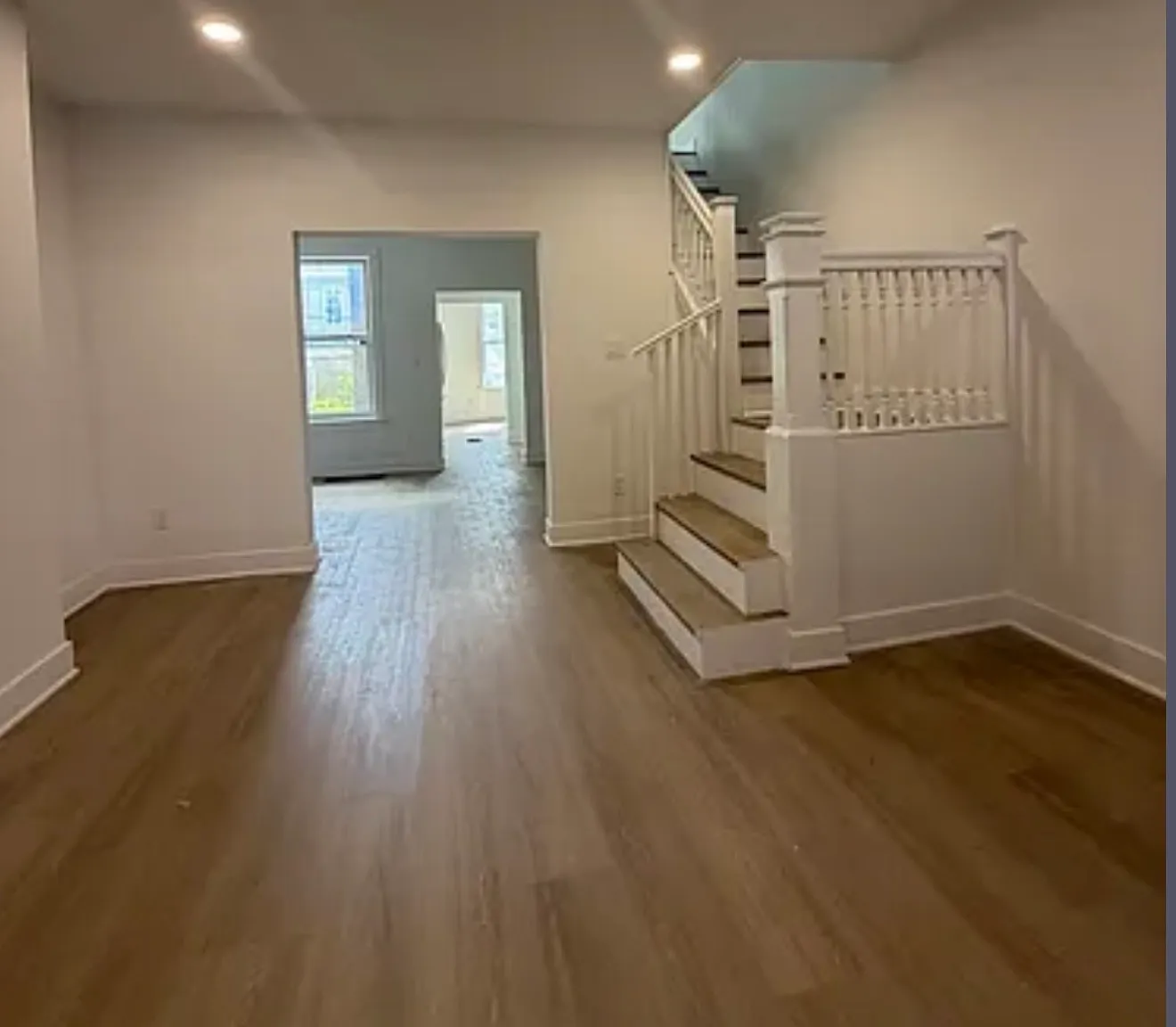 3 bed, 1396 sqft, $1,800 — Photo 2