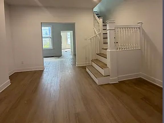 2nd image of 6232 Clearview St
