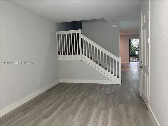 4th image of 4081 Allerdale Pl