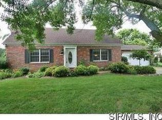 102 Rebecca Ct, Collinsville, IL 62234