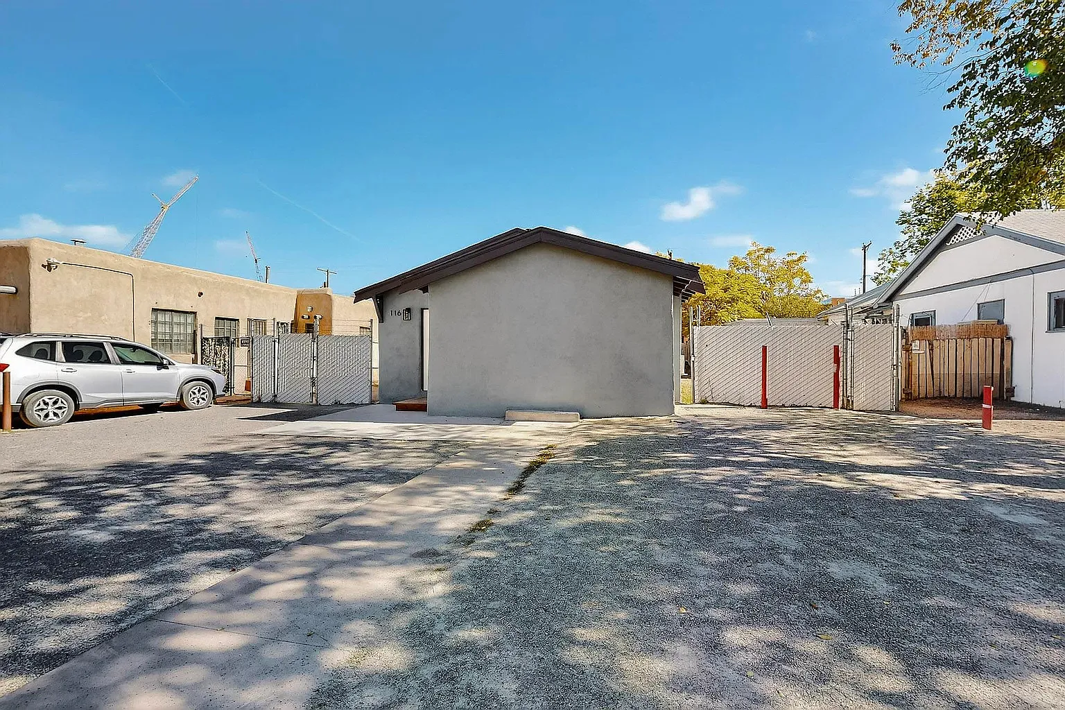 1 bed, 270 sqft, $1,300 — Photo 2