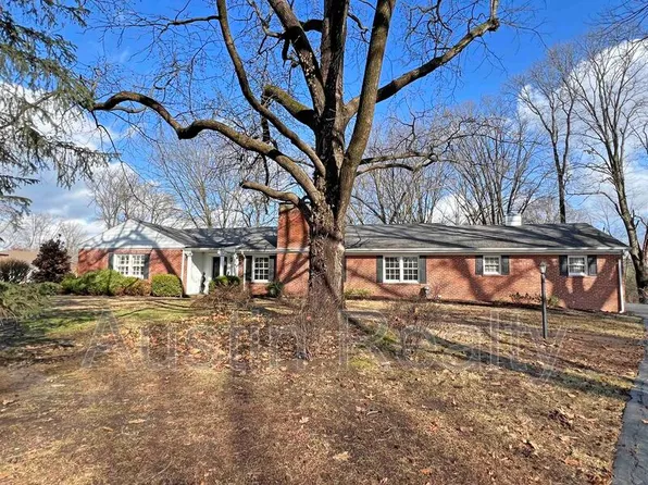 9 Outer Ladue Dr, Saint Louis, MO 63131