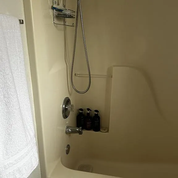 563 Primrose Dr — Photo 50