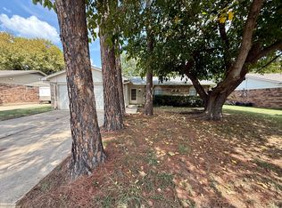 544 NW Ann Lois Ln, Burleson, TX 76028