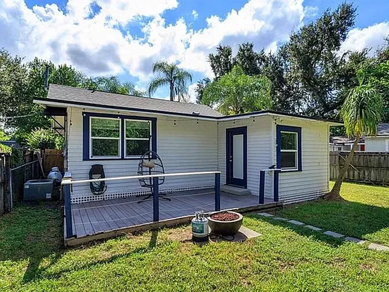 1324 Cloverlawn Ave — Photo 19