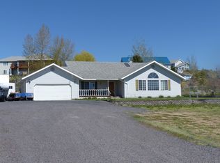 624 Duke Ct, Hines, OR 97738