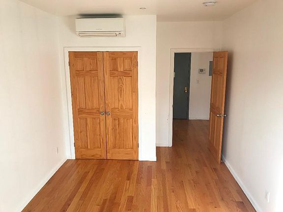 5th image of 42 Broome St APT 4