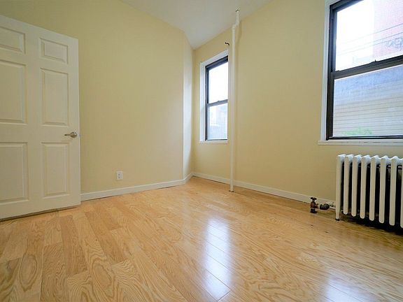 5th image of 2802 37th St APT 1