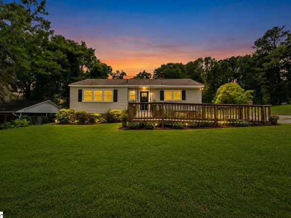 107 Whitener Ave, Spartanburg, SC 29306