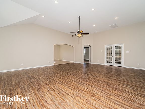 5th image of 1305 Shumard Dr