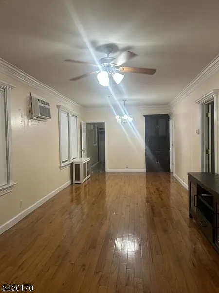 2 bed, 1.0 bath, $2,300 — Photo 3