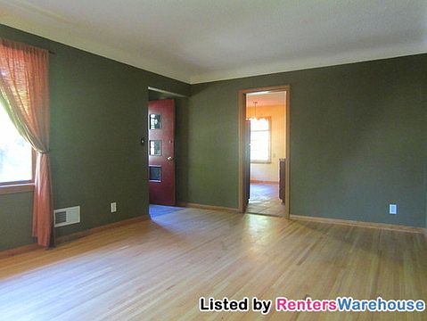 2nd image of 1036 Lawson Ave E
