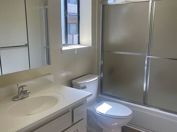 5th image of 1221 Marcie Cir