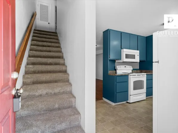 826 Bennett Ave #A-d, Medford, OR 97504