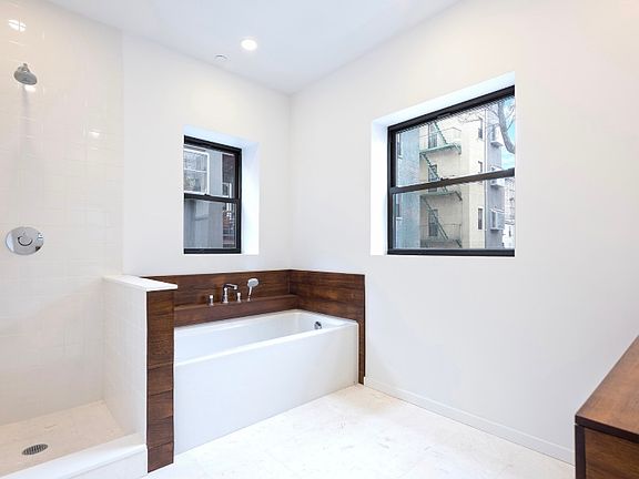 4th image of 151 Lenox Ave APT 2