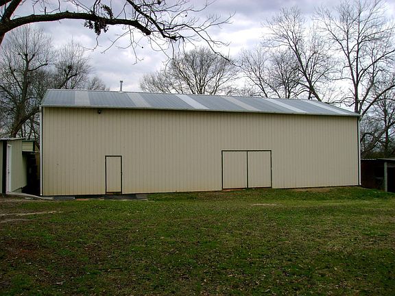 Outbuilding