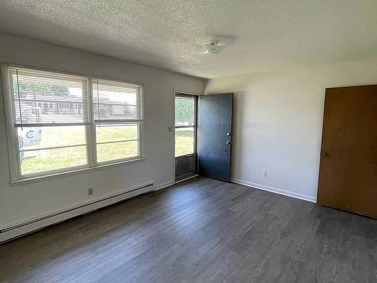 1705 Windover Rd — Photo 12