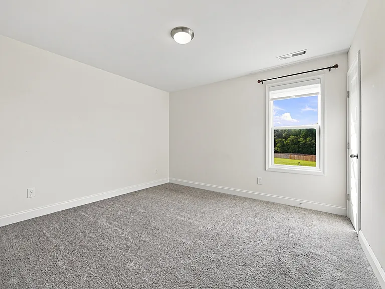 209 Danube Dr — Photo 33