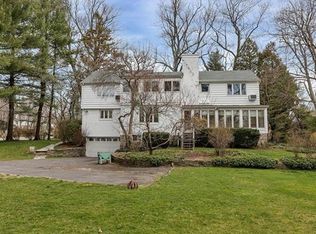 3 Avondale Rd, White Plains, NY 10605