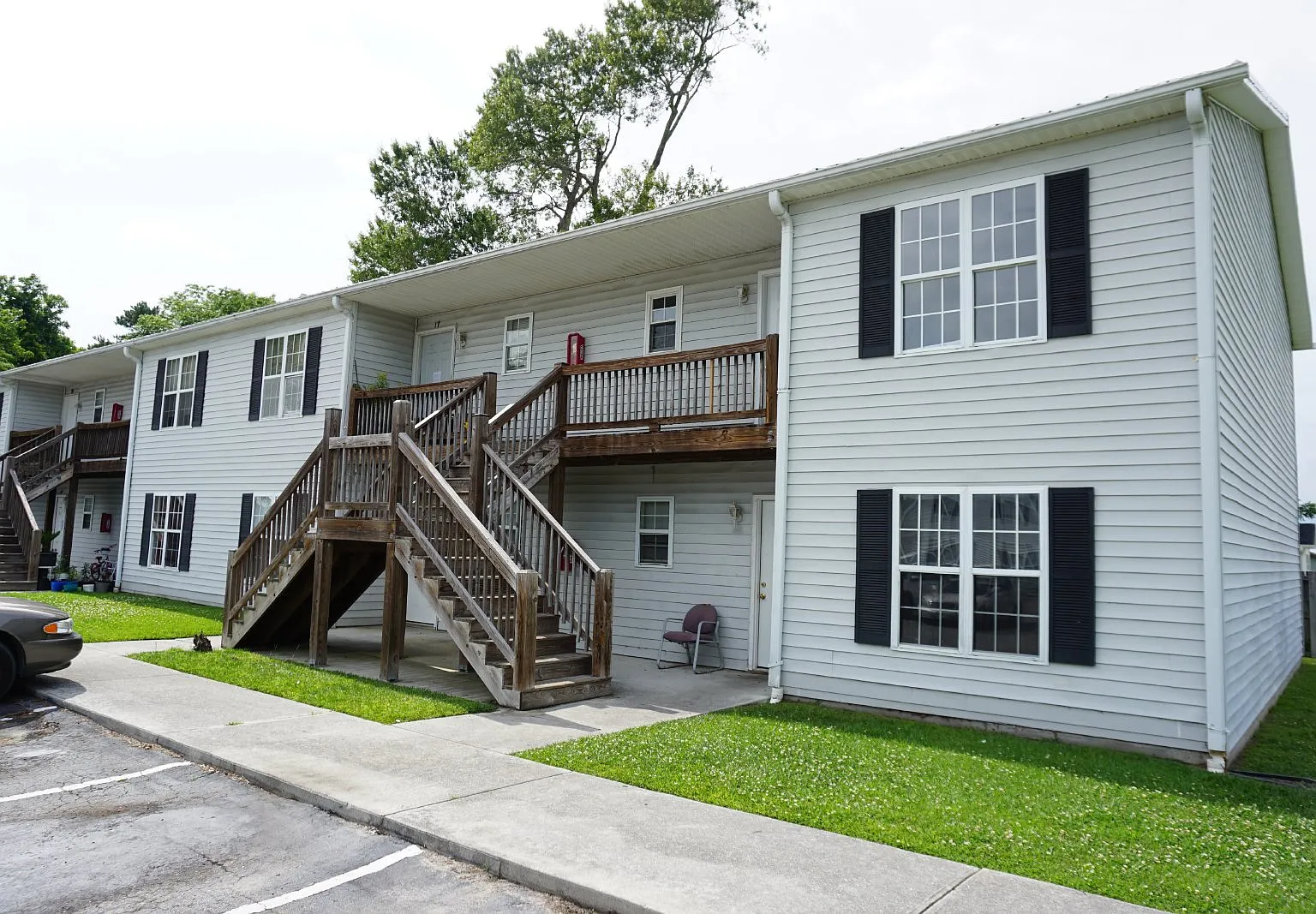 2 bed, 1.0 bath, 822 sqft, $1,100 — Photo 4
