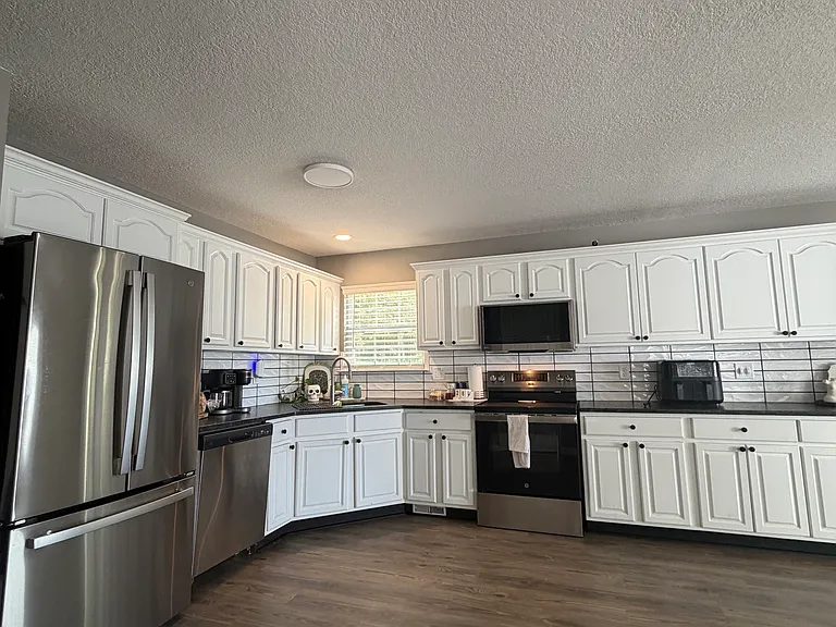 N Ridge Dr — Photo 11