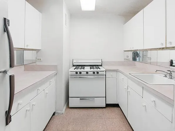 90 Gold Street image 5 of 12